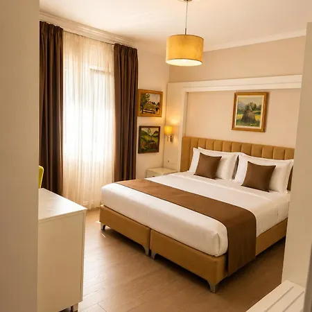 Otel Art Tiran