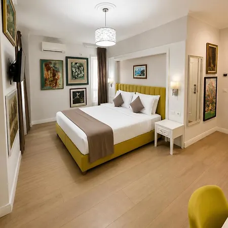 Art Hotel 4*