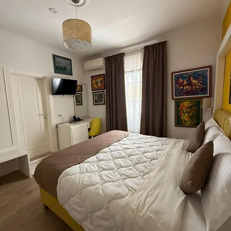 Otel Art 4*