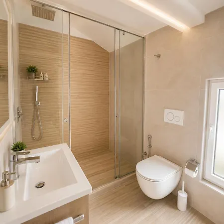 Otel Art 4*