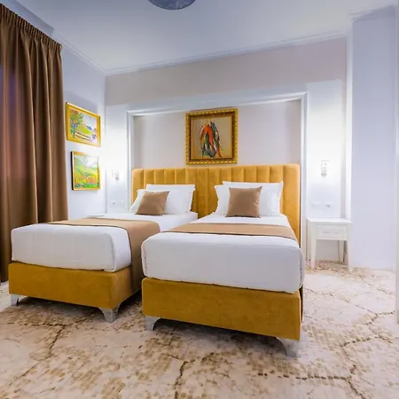 Hotel Art 4*