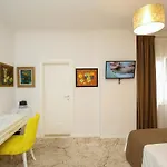 Art 4* Tirana